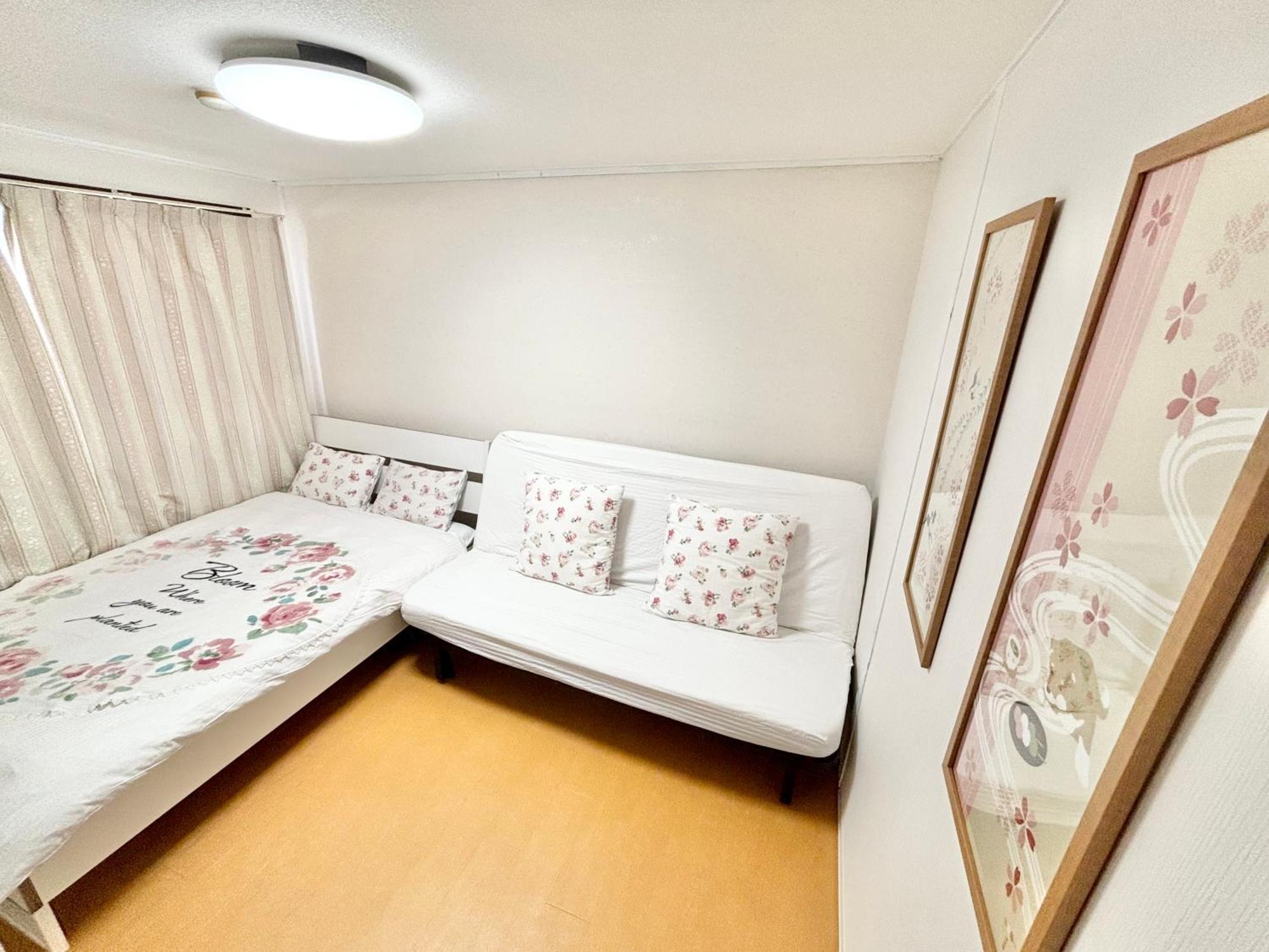 Apartemen 日本橋出口すぐ3室最大10人 3室1厅2卫1浴 心斎橋 道頓堀 黒門市場徒步3分 *
